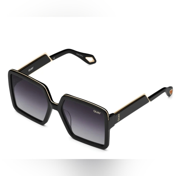 Quay Australia Accessories - NWOT Quay Polarized Almost Ready Sunnies - Black